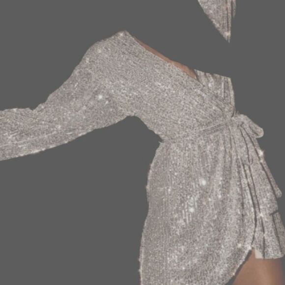 Silver Sequins Mock Wrap Mini Dress Cocktail Long Sleeve New with Tags size S - Picture 11 of 12